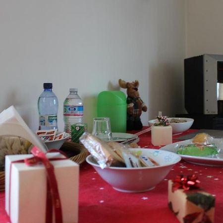 B. & B. Nabucco Bed & Breakfast Parma Bagian luar foto