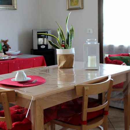 B. & B. Nabucco Bed & Breakfast Parma Bagian luar foto