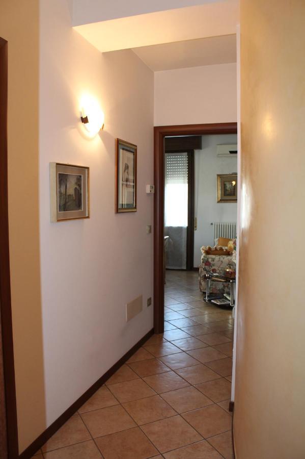 B. & B. Nabucco Bed & Breakfast Parma Bagian luar foto